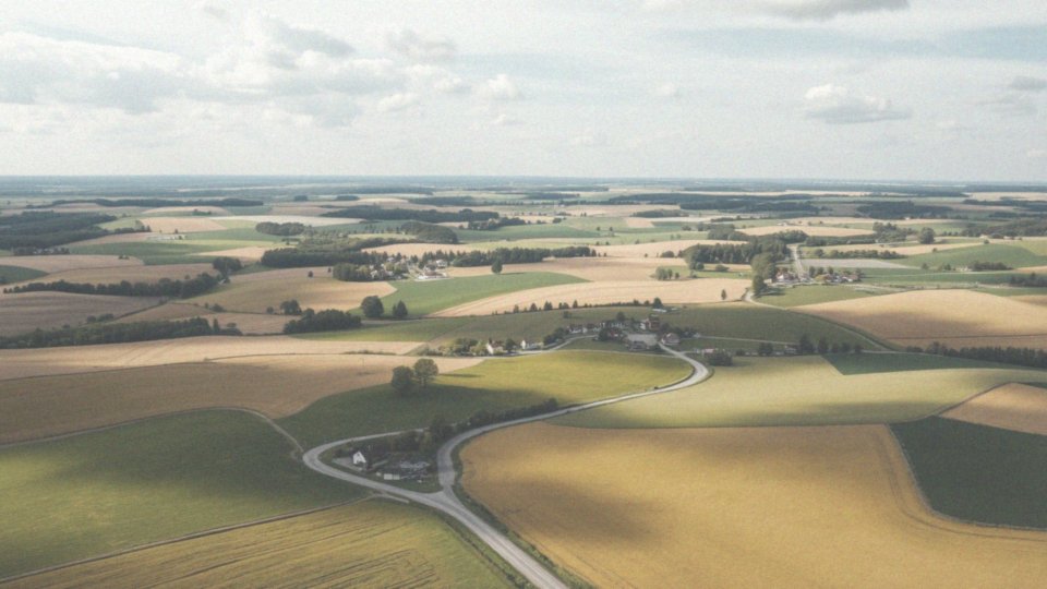 Jakie ma powiat krakowski powierzchnię?